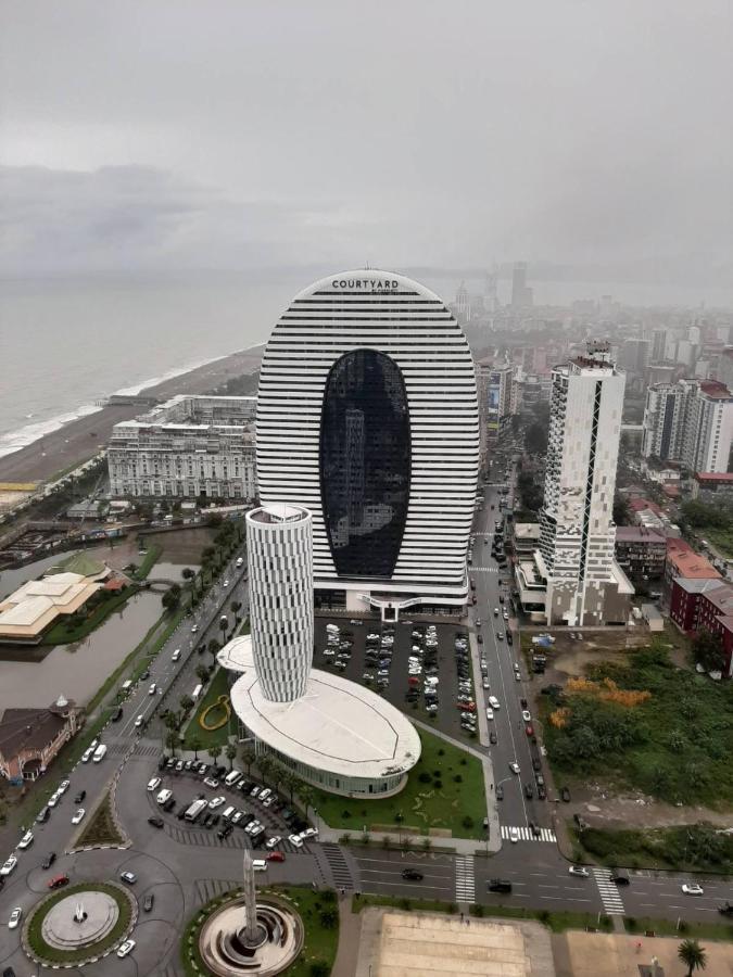 Apartment 16,26,27 Floors In Alliance Palace Батуми Экстерьер фото