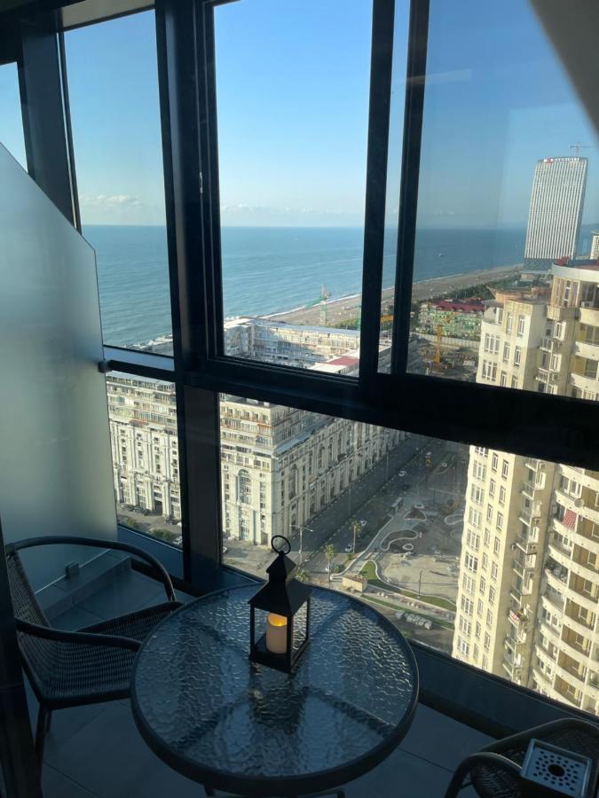 Apartment 16,26,27 Floors In Alliance Palace Батуми Экстерьер фото