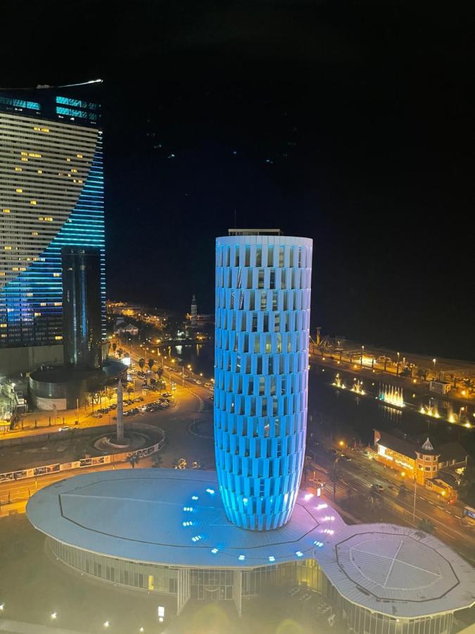 Apartment 16,26,27 Floors In Alliance Palace Батуми Экстерьер фото